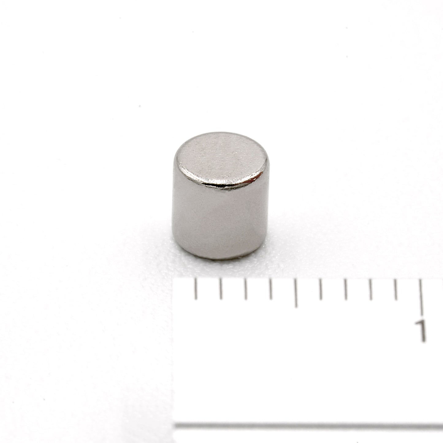 【N54】防錆ネオジム磁石(丸型) Φ4×4 10個セット