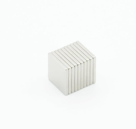 【市販最強ネオジム磁石 N54】9 x 9 x 1（mm）寸法公差±0.05 【防錆特殊4層メッキ】DIY 小型 丸型 工業用 キッチン 浴室 室外 事務所 多用途 KYOKEI (10)