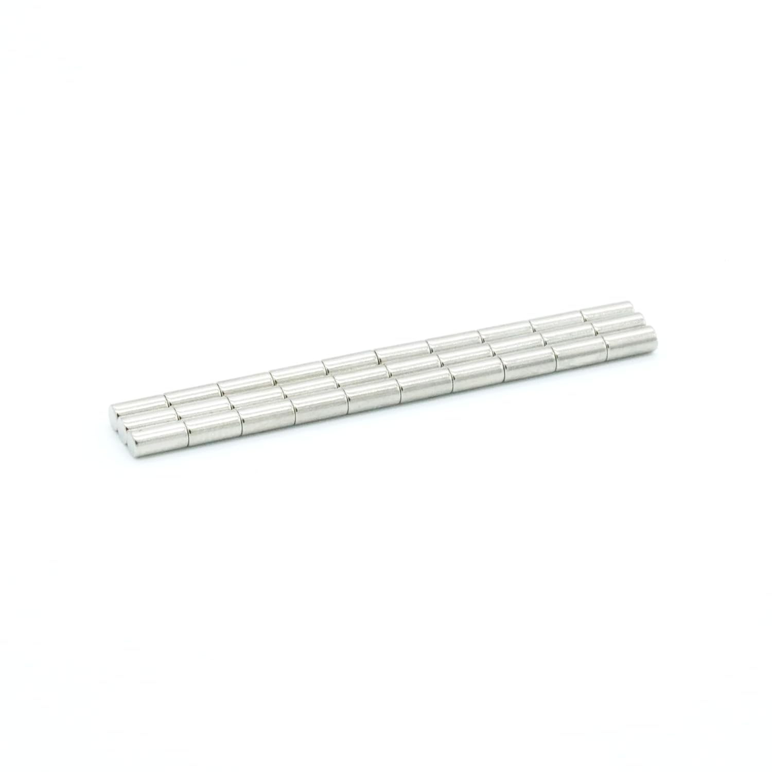 【市販最高グレード】【防錆】強力ネオジム磁石 2ｍｍ ×4mm 特殊4層メッキ N54 DIY 小型 丸型 工業用 キッチン 浴室 室外 事務所 多用途 KYOKEI (30)