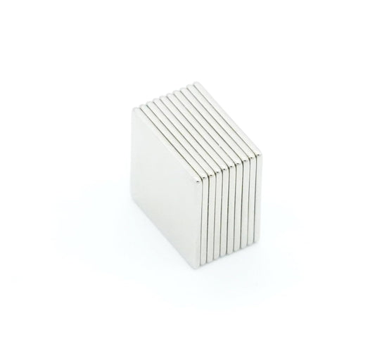 【市販最強ネオジム磁石 N54】8 x 8 x 0.5（mm）寸法公差±0.05 【防錆特殊4層メッキ】DIY 小型 丸型 工業用 キッチン 浴室 室外 事務所 多用途 KYOKEI (100)