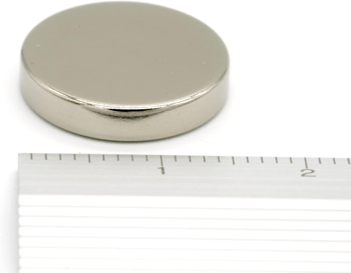 【防錆】強力ネオジム磁石 15ｍｍ × 3mm 50個セット N35 丸形 DIY 工業用 KYOKEI