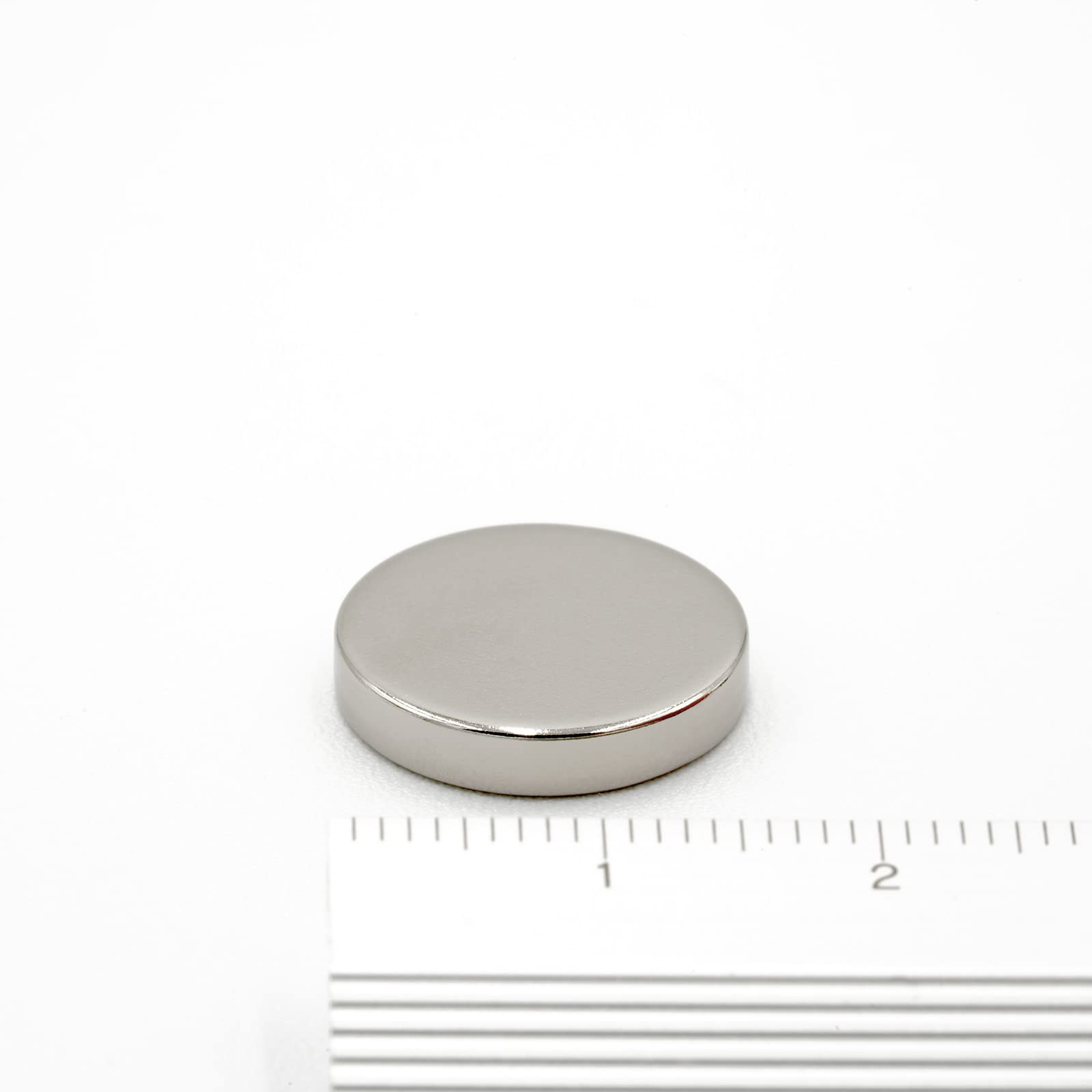 【防錆】強力ネオジム磁石 16ｍｍ × 3mm 100個セット N35 丸形 DIY 工業用 KYOKEI