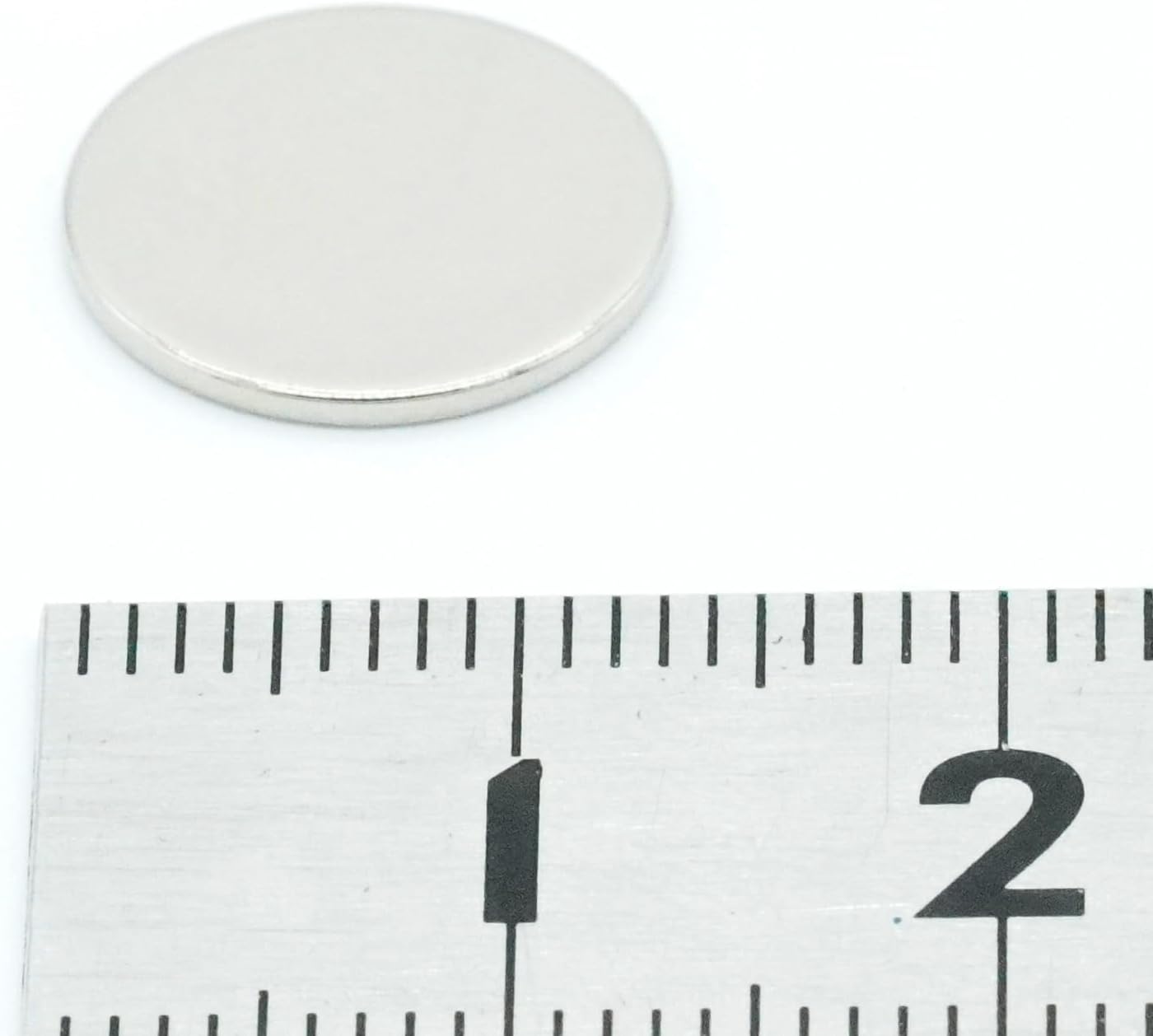 100個入り【防錆】強力ネオジム磁石 N35 Φ13ｘ1 (mm) 高精度/公差±0.05mm 【防錆特殊4層メッキ】 外径13㎜、厚さ1㎜ DIY・工業用 KYOKEI (100)