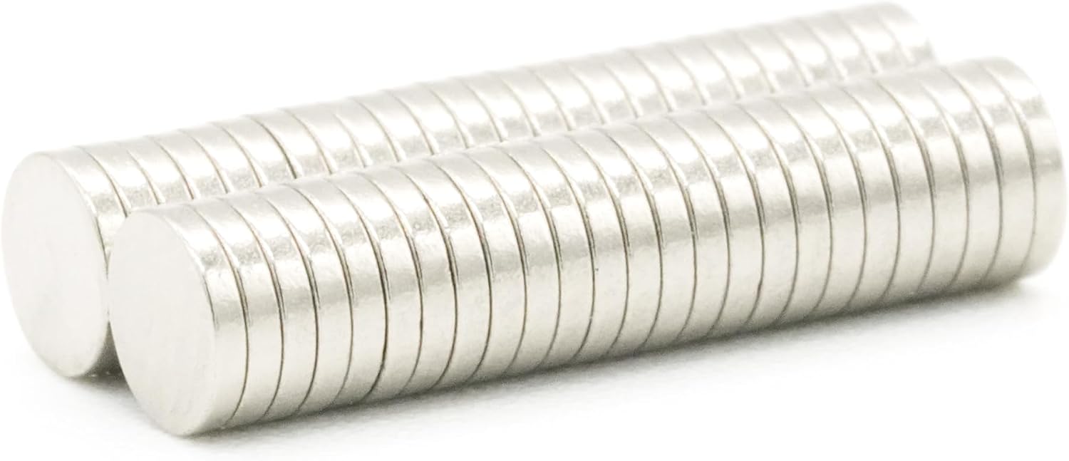 【市販最高グレード】【防錆】強力ネオジム磁石 3ｍｍ × 0.5mm 50個セット 特殊4層メッキ N54 DIY 小型 丸型 工業用 キッチン 浴室 室外 事務所 多用途 KYOKEI