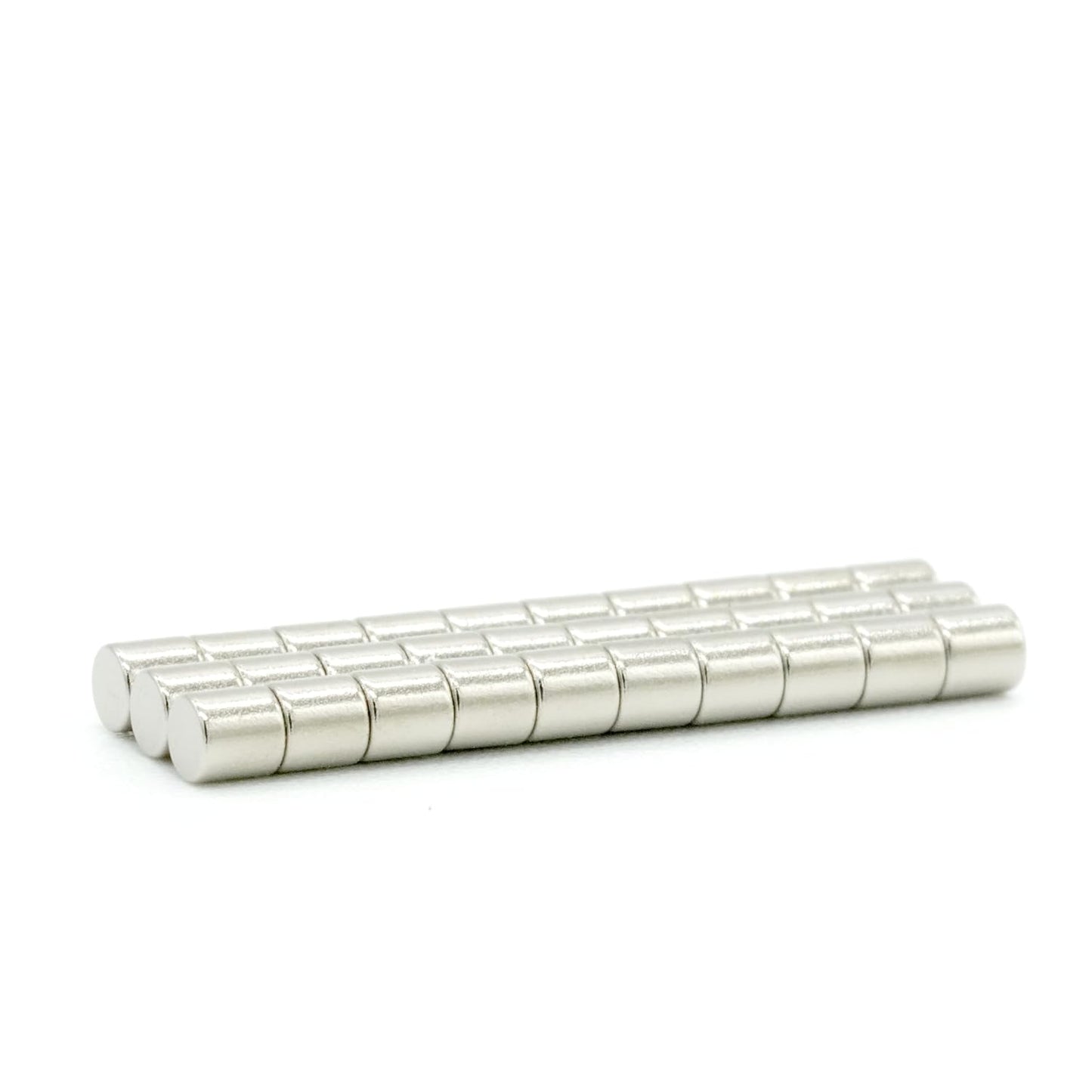【市販最高グレード】【防錆】強力ネオジム磁石 2ｍｍ ×2mm 30個セット 特殊4層メッキ N54 DIY 小型 丸型 工業用 キッチン 浴室 室外 事務所 多用途 KYOKEI