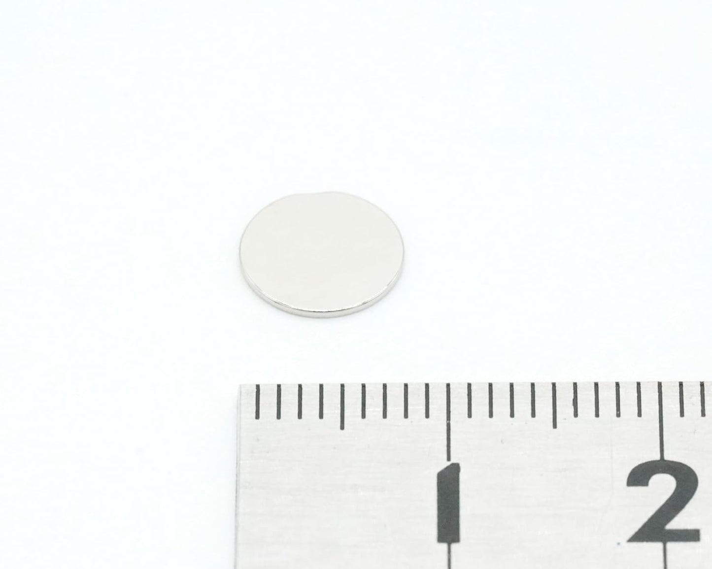 【市販最高グレード N54】防錆ネオジム磁石 Φ8×0.5（mm） 寸法公差±0.05 特殊4層防錆メッキ DIY 小型 丸型 工業用 キッチン 浴室 室外 事務所 多用途 KYOKEI (10)