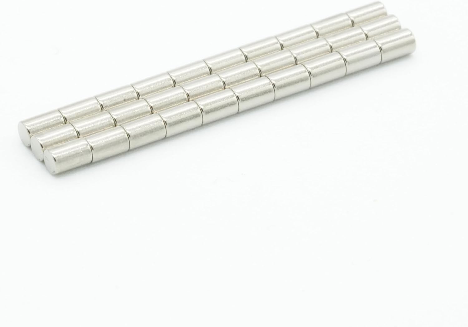 【市販最高グレード】N54 【防錆】強力ネオジム磁石 2ｍｍ ×3mm 寸法公差±0.05mm 【30個セット】特殊4層メッキ DIY 小型 丸型 工業用 キッチン 浴室 室外 事務所 多用途 KYOKEI