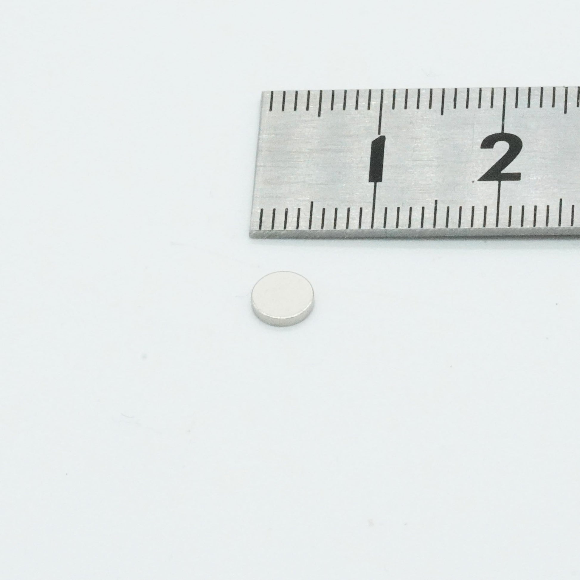 N35 ネオジム磁石 Φ５ｘ１（ｍｍ）400個及び1000個セット ニッケル-銅‐ニッケルの3層メッキ 寸法精度±0.05 (1000)