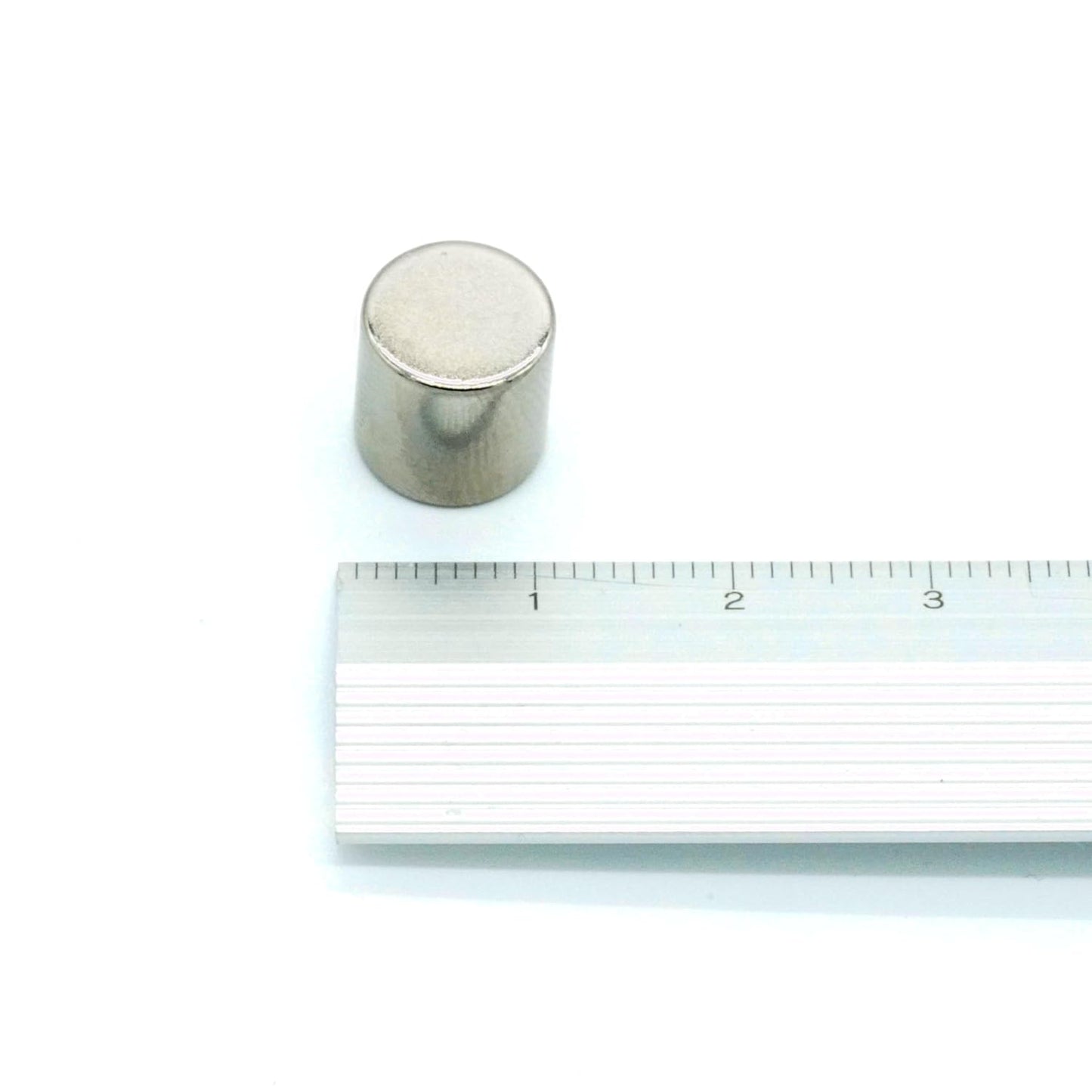 【防錆】強力ネオジム磁石 10ｍｍ × 10mm N35 ５個セット 特殊4層メッキ DIY 小型 丸型 工業用 キッチン 浴室 室外 事務所 多用途 KYOKEI
