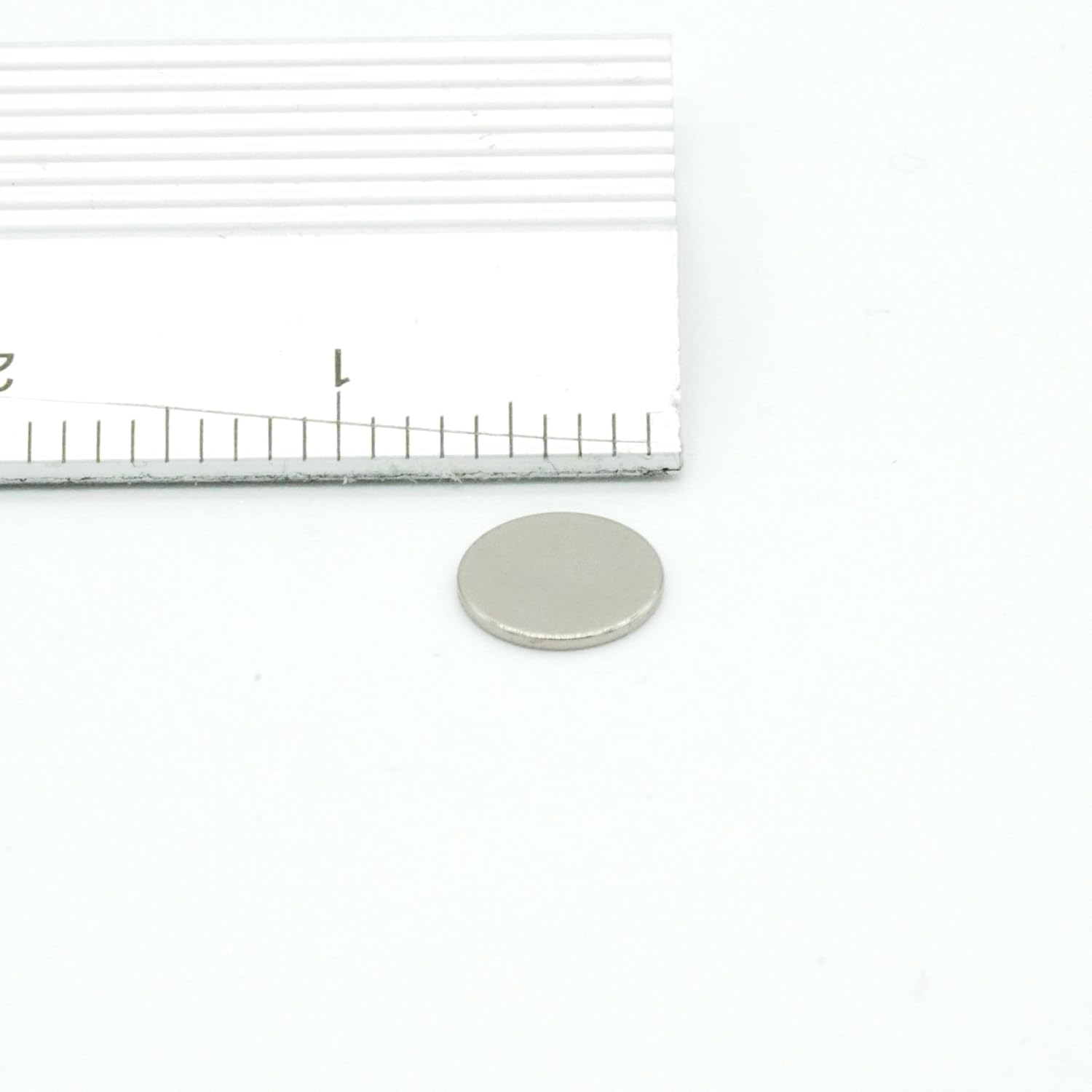 【耐熱強力】ネオジム磁石 N48SH, Φ6×0.5 (mm), (寸法公差±0.05mm) 【耐熱150℃】【防錆特殊4層メッキ】 DIY 小型 丸型 工業用 キッチン 浴室 室外 事務所 多用途 KYOKEI (10)