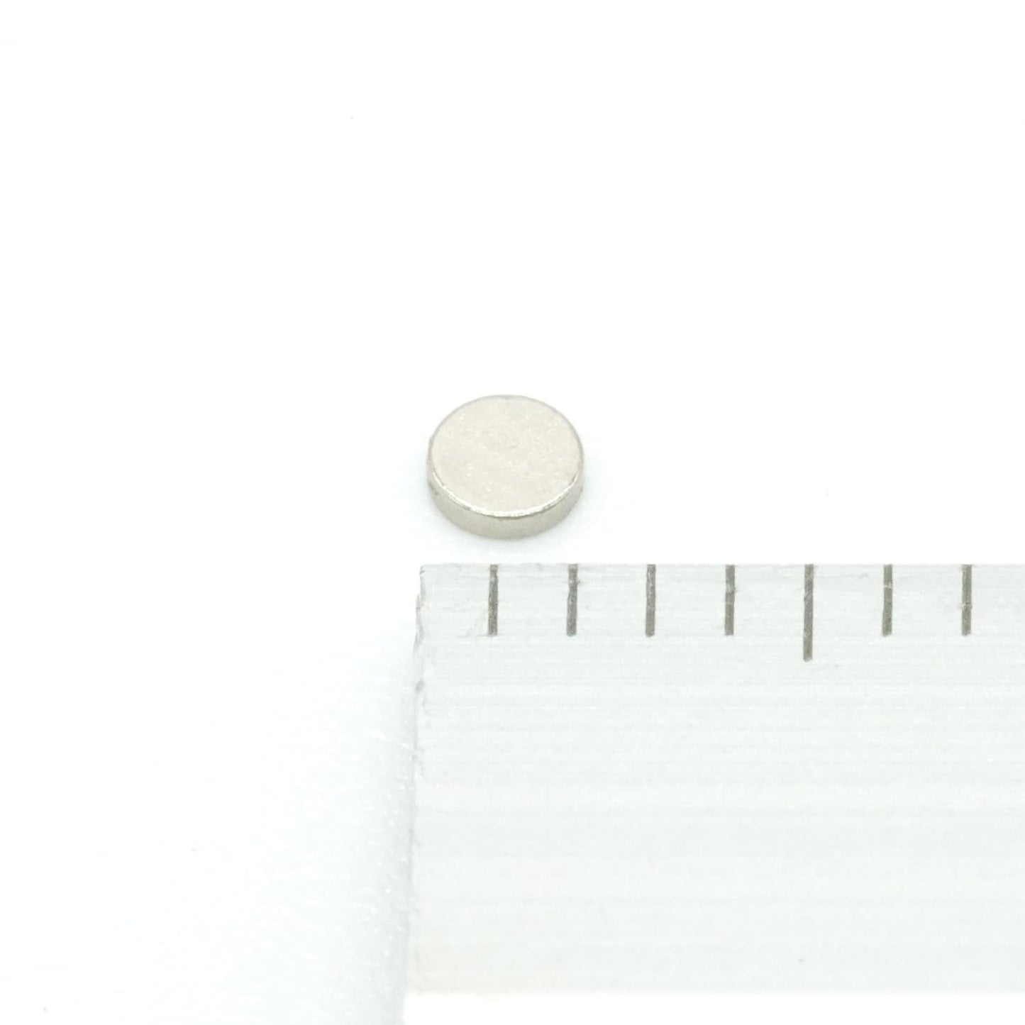【耐熱強力】ネオジム磁石 N48SH, Φ2×0.5 (mm), (寸法公差±0.05mm) 【耐熱150℃】【防錆特殊4層メッキ】 DIY 小型 丸型 工業用 キッチン 浴室 室外 事務所 多用途 KYOKEI (10)
