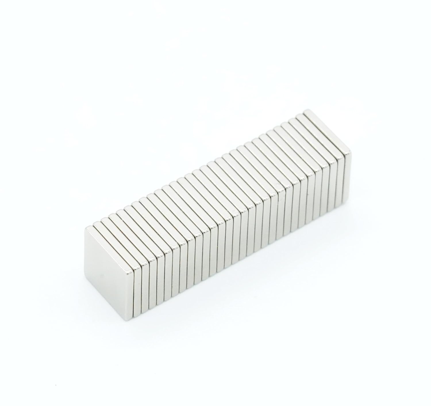 【市販最強ネオジム磁石 N54】8 x 8 x 1（mm）寸法公差±0.05 【防錆特殊4層メッキ】DIY 小型 丸型 工業用 キッチン 浴室 室外 事務所 多用途 KYOKEI (30)