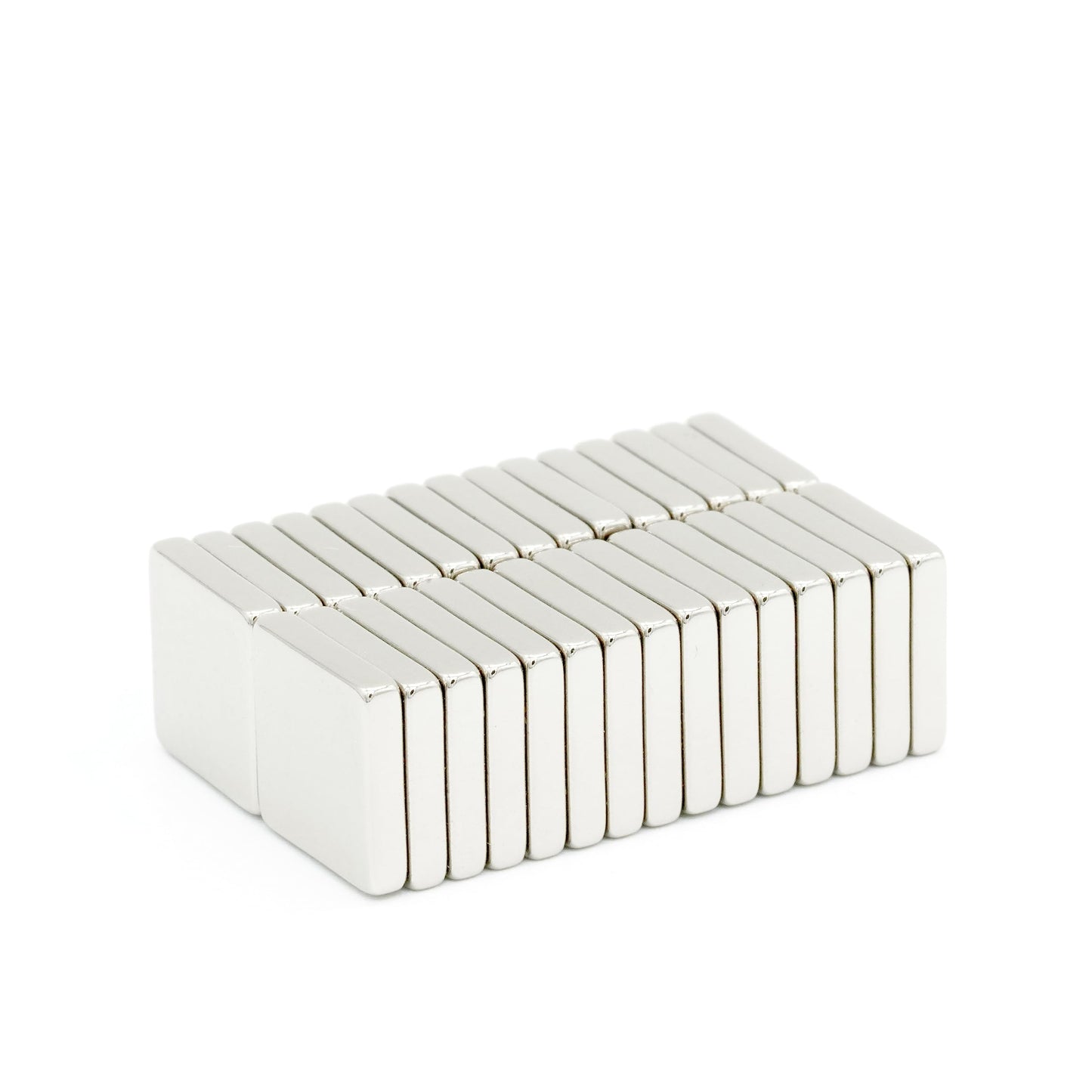 【市販最高グレード】【防錆】強力ネオジム磁石 10ｍｍ × 10ｍｍ × 2mm 30個 特殊4層メッキ N54 DIY 小型 角型 工業用 キッチン 浴室 室外 事務所 多用途 KYOKEI