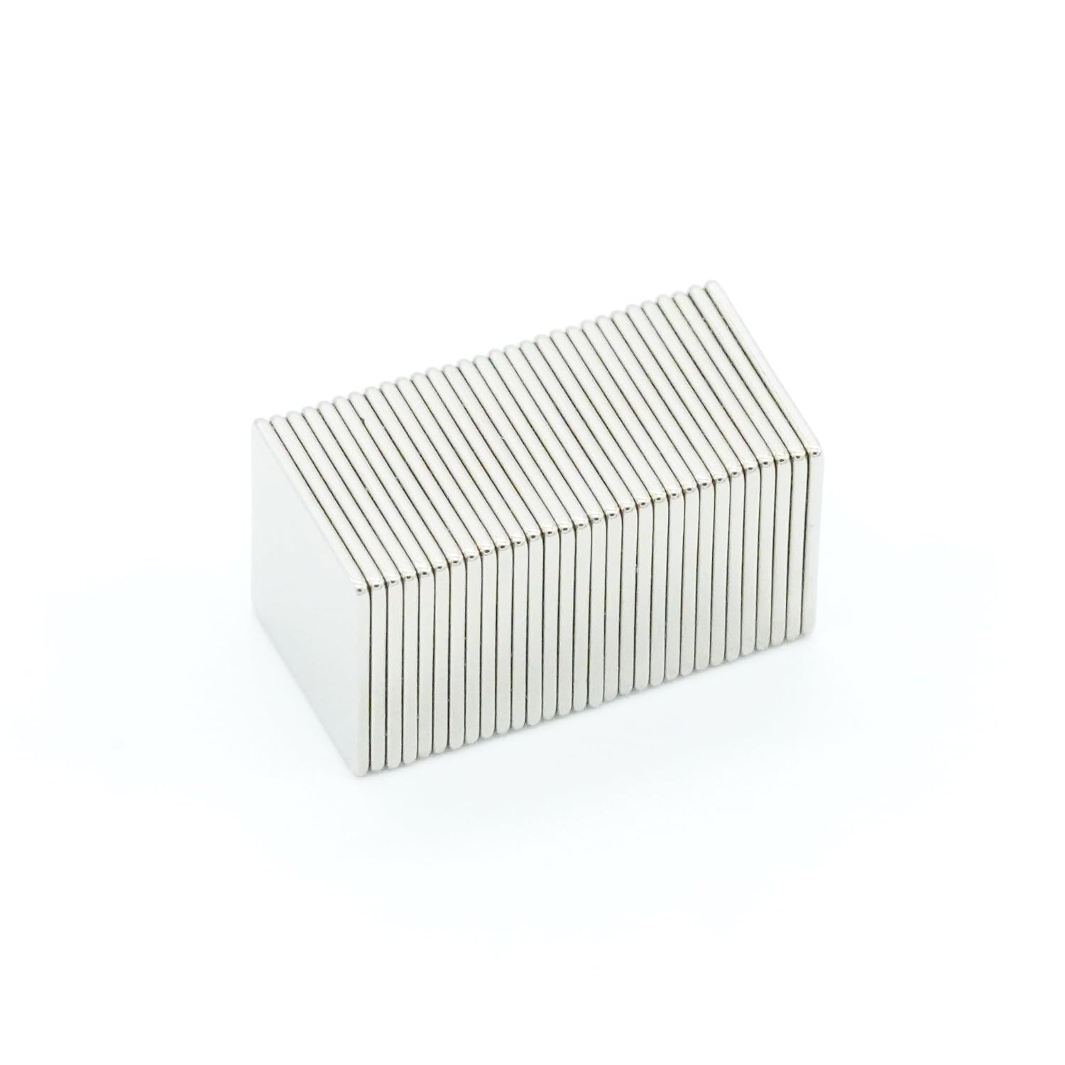 【市販最強ネオジム磁石 N54】8 x 8 x 0.5（mm）寸法公差±0.05 【防錆特殊4層メッキ】DIY 小型 丸型 工業用 キッチン 浴室 室外 事務所 多用途 KYOKEI (30)