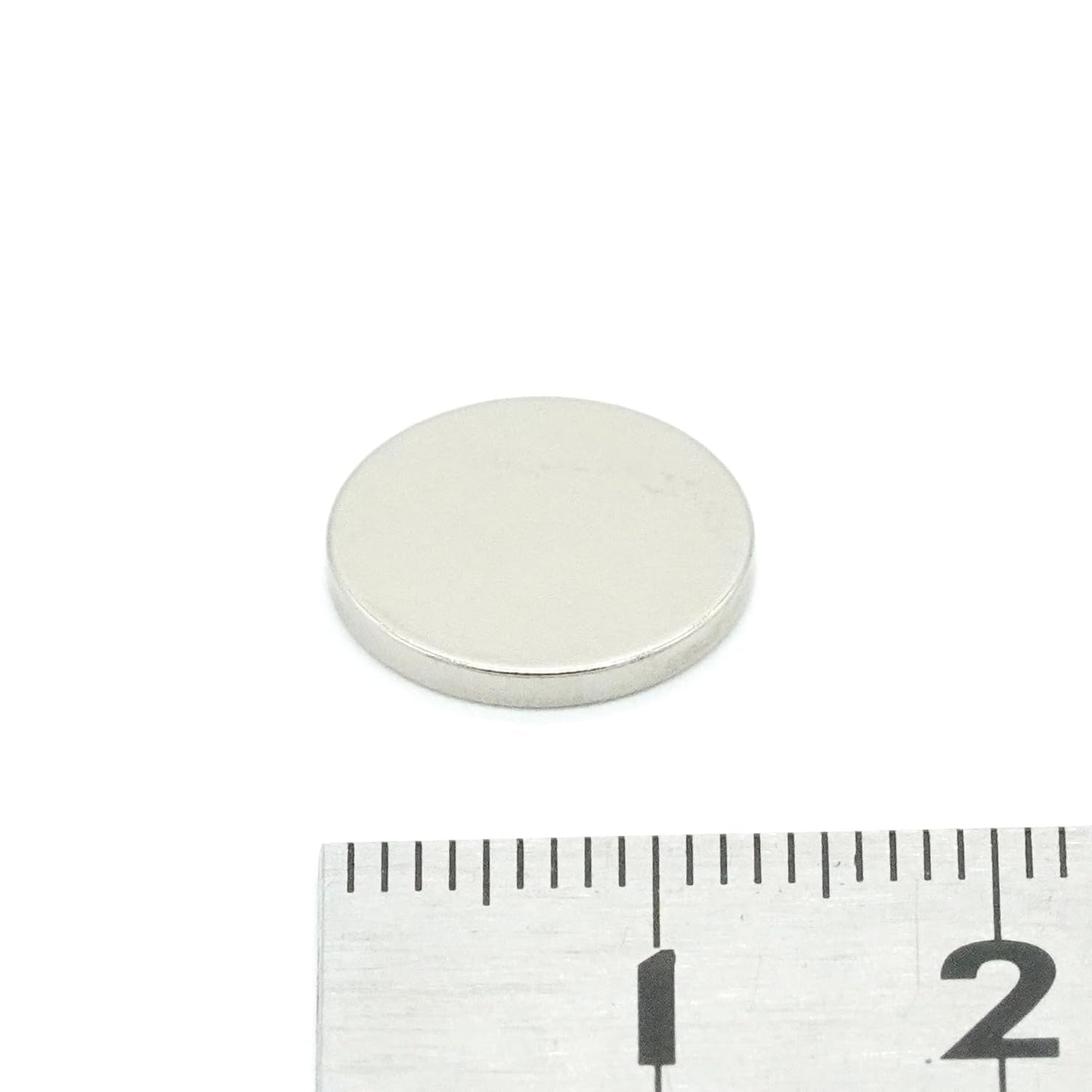 【防錆】強力ネオジム磁石 13mmｘ1.5mm 寸法公差±0.05mm 一般グレードN35 【防錆特殊4層メッキ】 外径13mm×厚さ1.5mm DIY・工業用 KYOKEI (50)