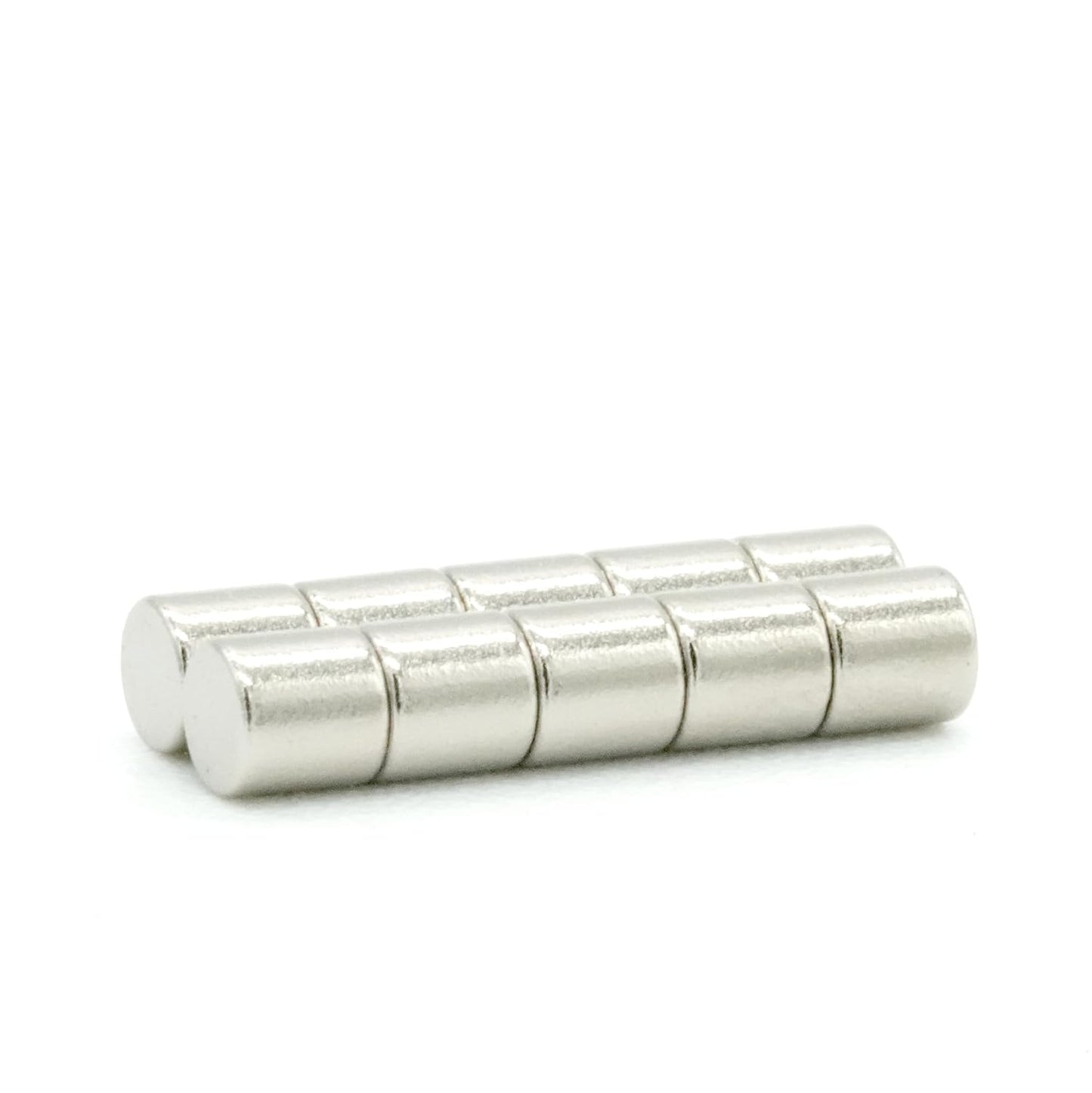 【市販最高グレード】【防錆】強力ネオジム磁石 2ｍｍ ×2mm 10個セット 特殊4層メッキ N54 DIY 小型 丸型 工業用 キッチン 浴室 室外 事務所 多用途 KYOKEI