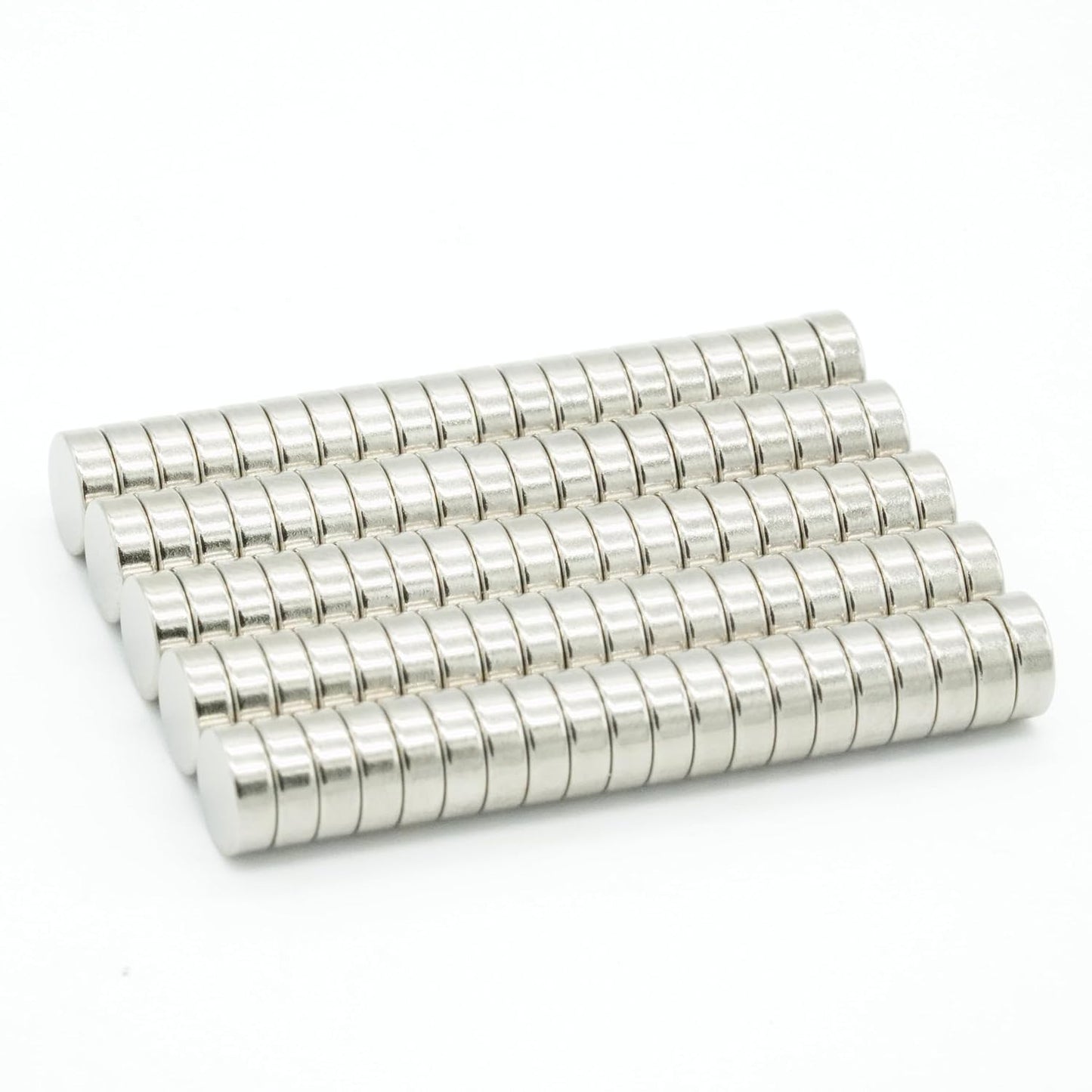 【市販最高グレード】【防錆】強力ネオジム磁石 6ｍｍ ×2mm 特殊4層メッキ N54 DIY 小型 丸型 工業用 キッチン 浴室 室外 事務所 多用途 KYOKEI (100個セット)