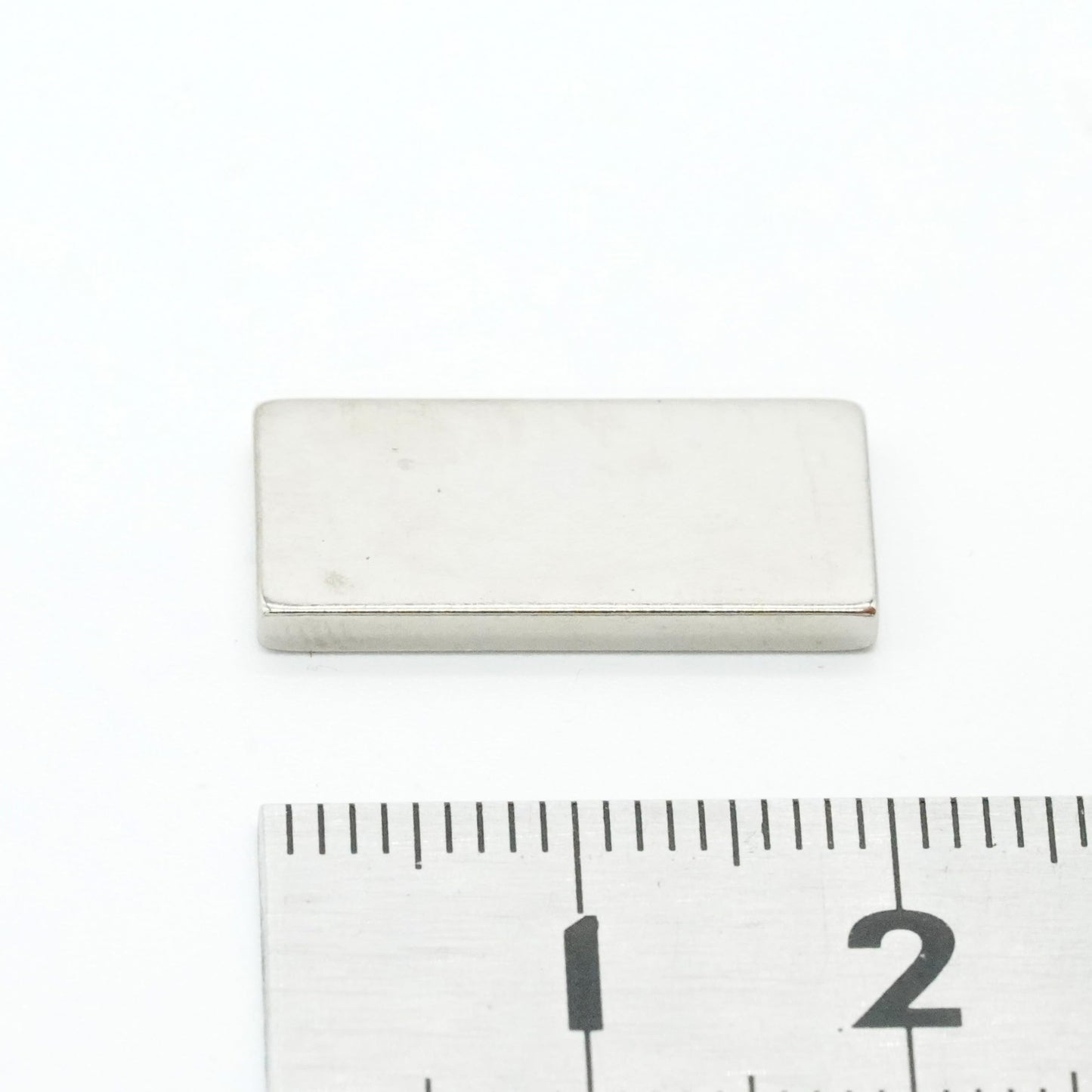 【防錆】強力ネオジム磁石 20ｍｍ × 10mm × 2mm 角型 寸法公差±0.05mm 一般グレードN35 【防錆特殊4層メッキ】 長さ 20mm × 幅 10mm × 高さ 5mm DIY・工業用 KYOKEI (30)