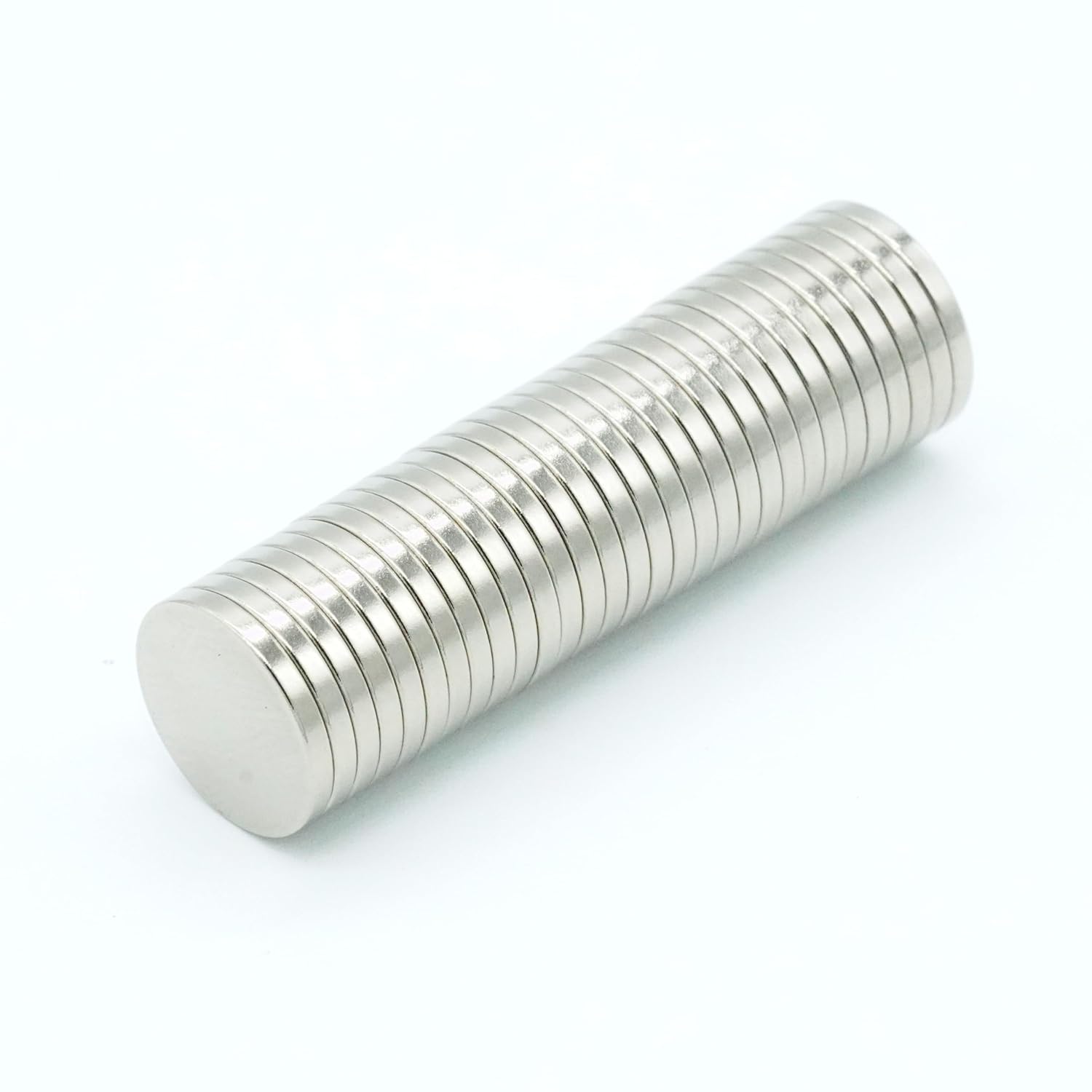 【防錆】強力ネオジム磁石 13mmｘ1.5mm 寸法公差±0.05mm 一般グレードN35 【防錆特殊4層メッキ】 外径13mm×厚さ1.5mm DIY・工業用 KYOKEI (30)