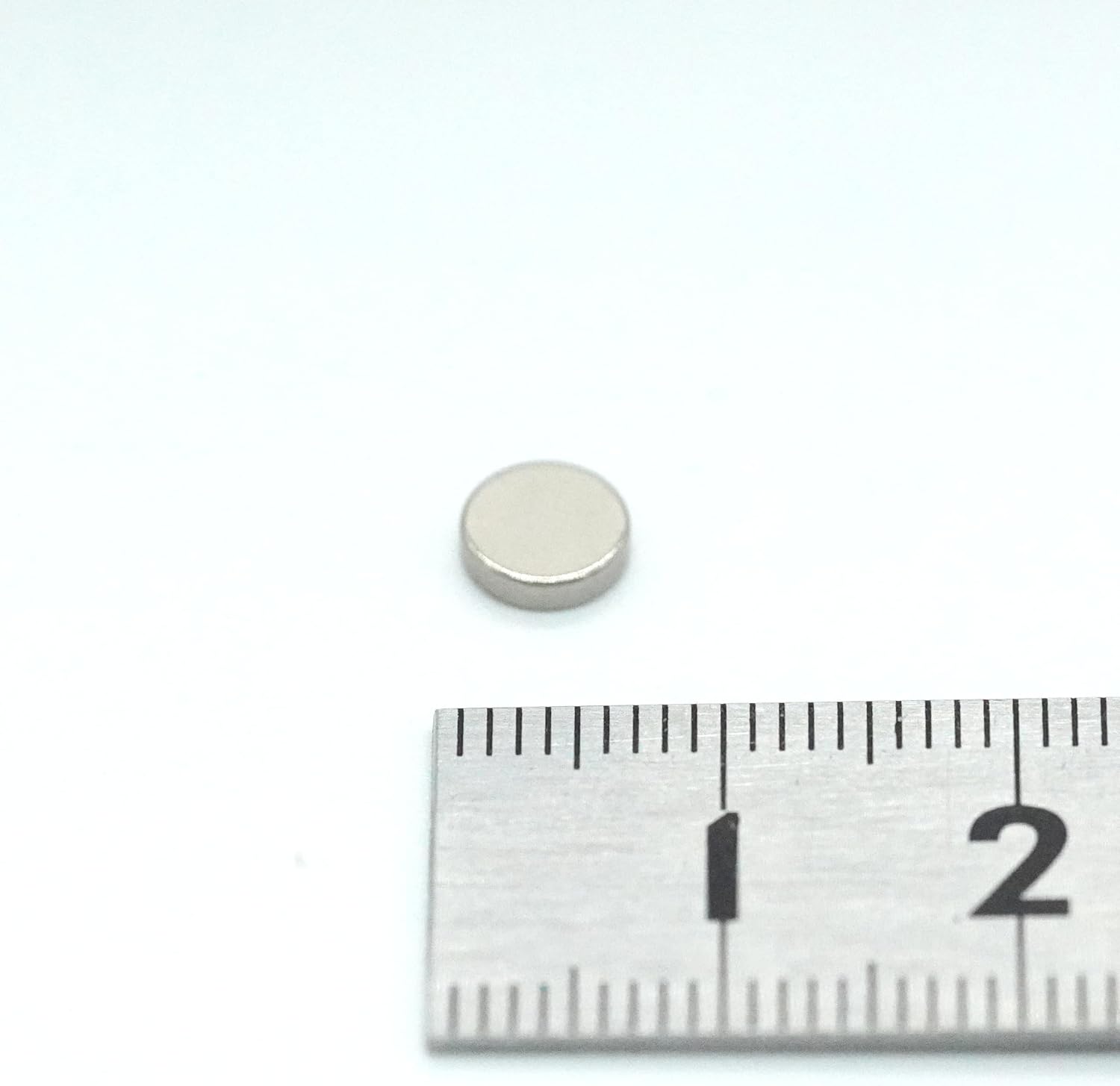 30個入り【市販最強グレード】N54 ネオジム磁石, Φ6×1.5 (mm) 寸法公差±0.05mm 特殊4層防錆メッキ, 丸型, DIY・工業用・キッチン・浴室・室外・事務所 多用途 KYOKEI (30)
