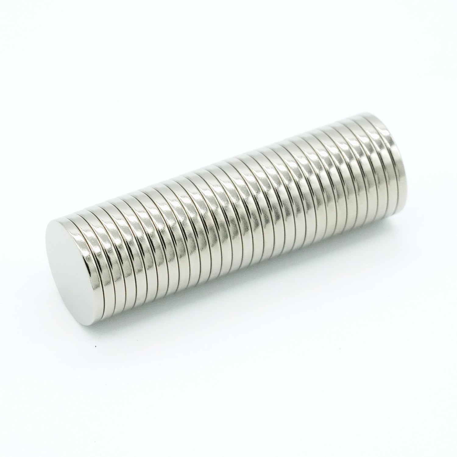 【防錆】強力ネオジム磁石 14mmｘ1.5mm 寸法公差±0.05mm 一般グレードN35 【防錆特殊4層メッキ】 外径14mm×厚さ1.5mm DIY・工業用 KYOKEI (30)