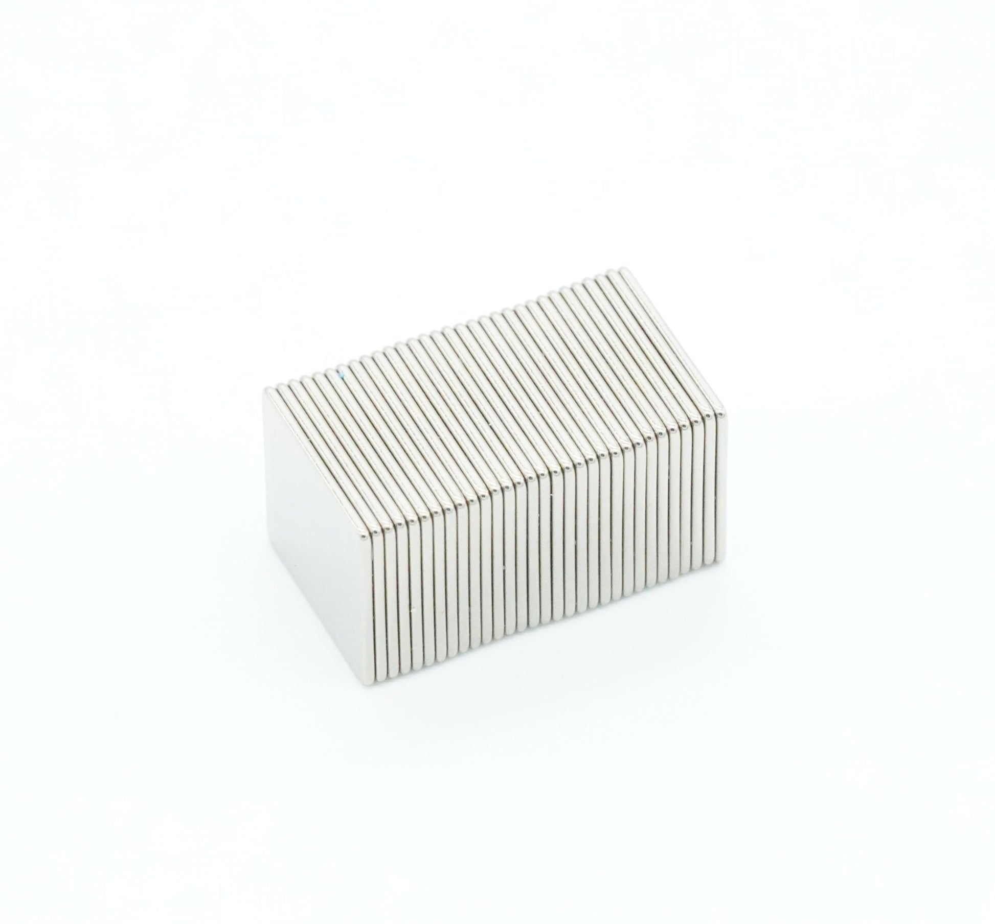 【市販最高グレード N54】9x9x0.5（mm）強力ネオジム磁石 高精度/寸法公差±0.05 【防錆特殊4層メッキ】 角柱型 工業用 キッチン 浴室 室外 事務所 多用途 KYOKEI (30)