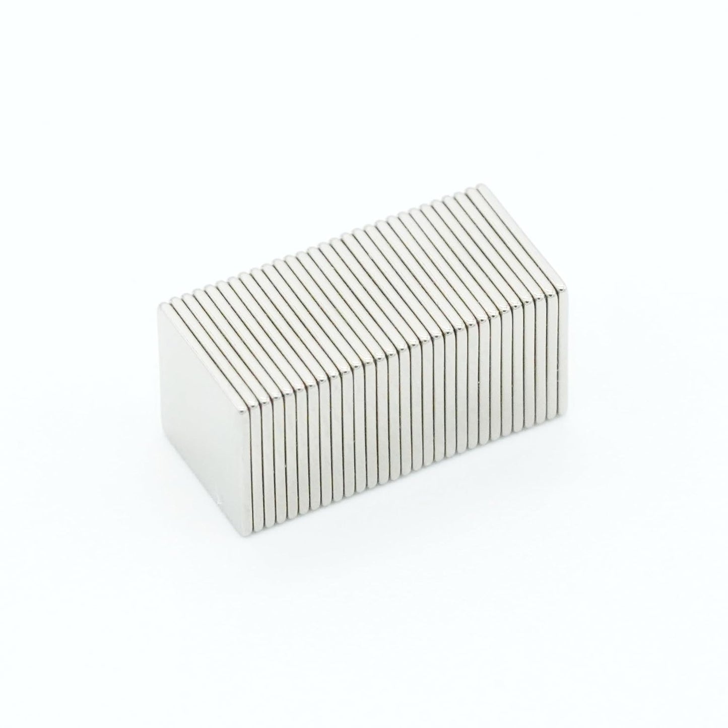 【市販最強ネオジム磁石 N54】7 x 7 x 0.5（mm）寸法公差±0.05 【防錆特殊4層メッキ】DIY 小型 丸型 工業用 キッチン 浴室 室外 事務所 多用途 KYOKEI (30)