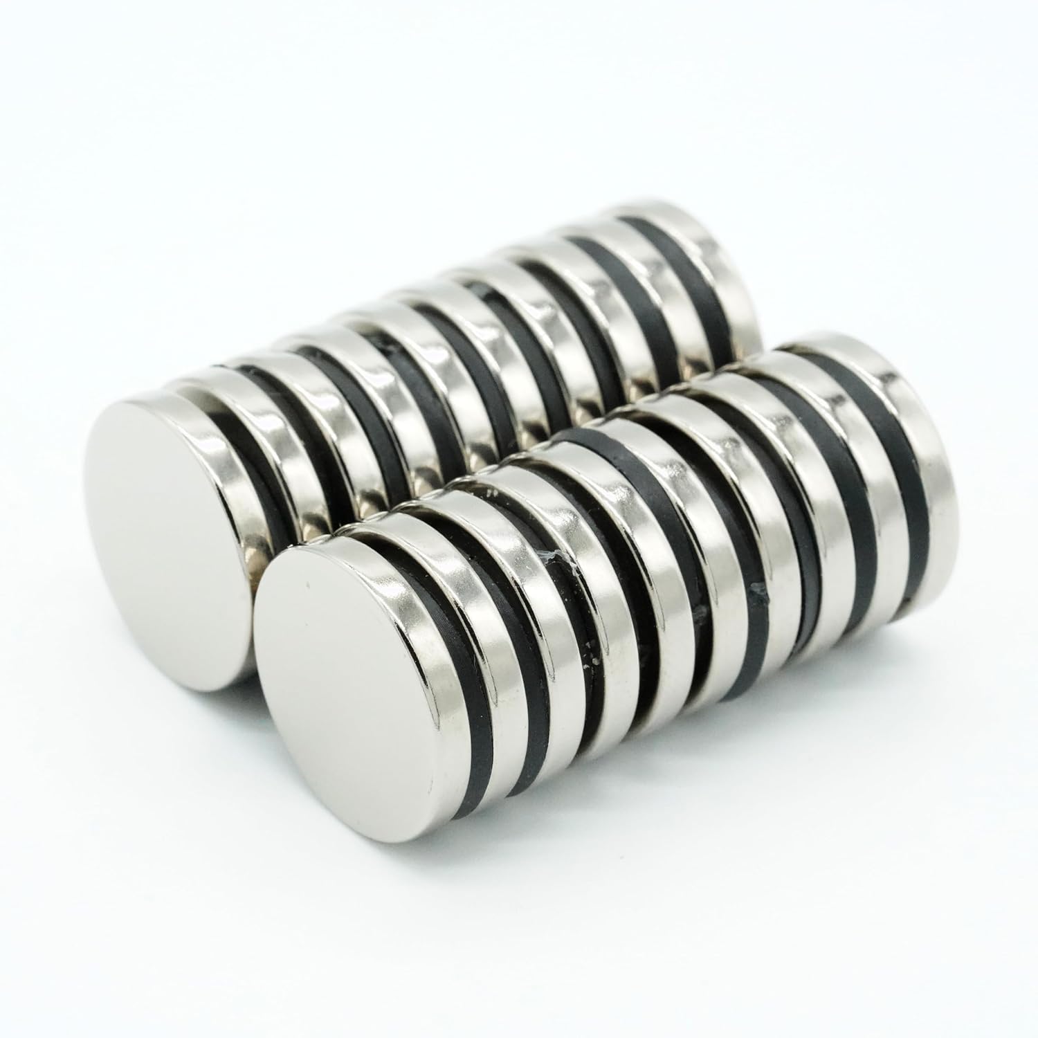 【防錆】強力ネオジム磁石 20mmｘ3mm 寸法公差±0.05mm 一般グレードN35 【防錆特殊4層メッキ】 外径20mm×厚さ3mm DIY・工業用 KYOKEI (20)
