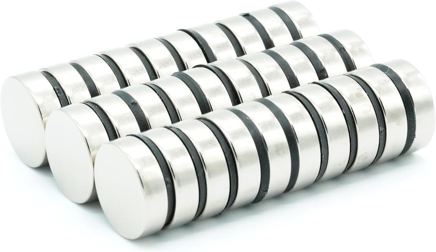 【防錆】強力ネオジム磁石 18ｍｍ × 5mm (寸法精度±0.05）N35 特殊4層メッキ 【30個セット】DIY 小型 丸型 工業用 キッチン 浴室 室外 事務所 多用途 KYOKEI